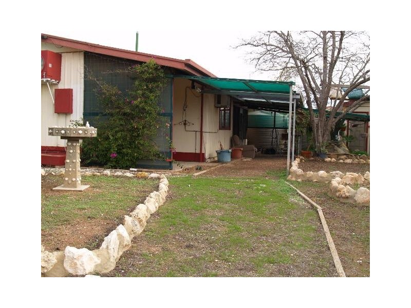 20 South Terrace, Blanchetown SA 5357