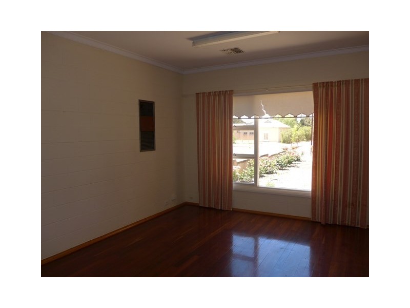 6 Fowles Street, Barmera SA 5345