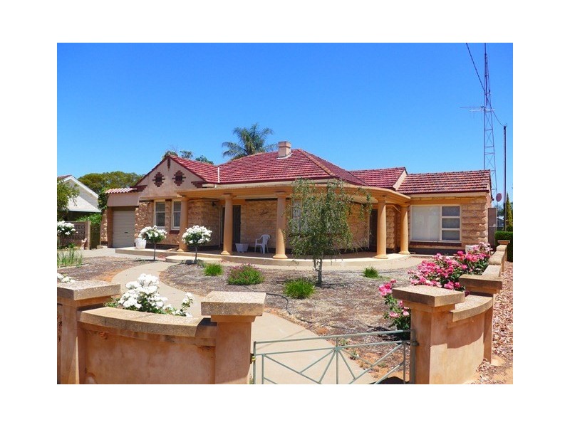 6 Fowles Street, Barmera SA 5345
