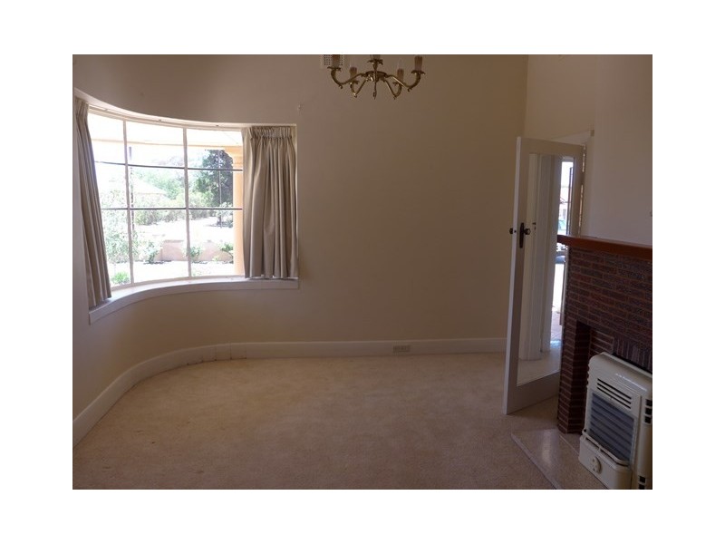 6 Fowles Street, Barmera SA 5345