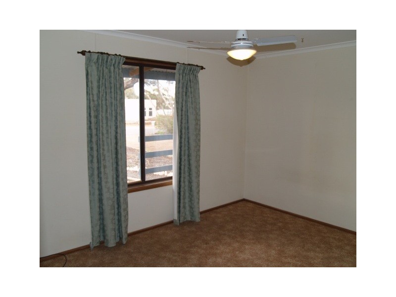 9 Federal Street, Morgan SA 5320