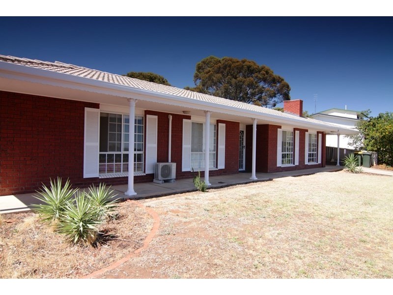 19 Thiele Avenue, Loxton SA 5333