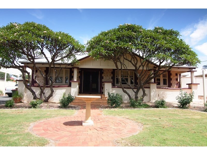 23 Laffer Street, Barmera SA 5345
