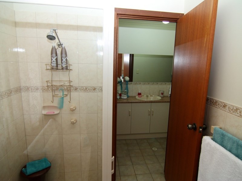 19A William Street, Loxton SA 5333