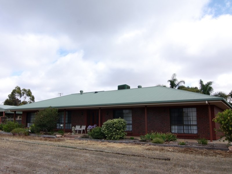 26 Gillespie Road, Barmera SA 5345