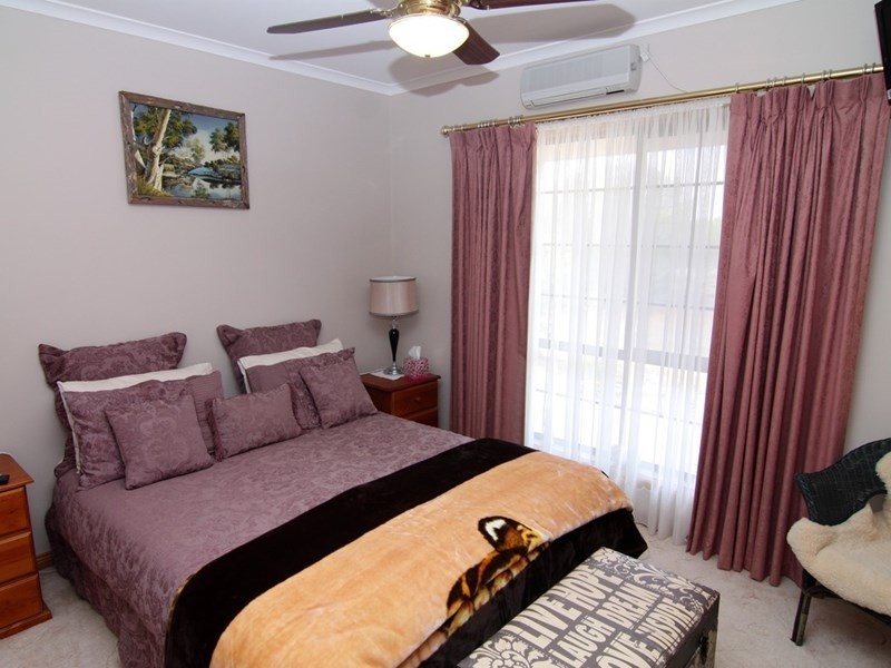 26 Gillespie Road, Barmera SA 5345