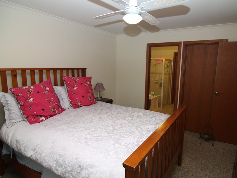19 C William Street, Loxton SA 5333
