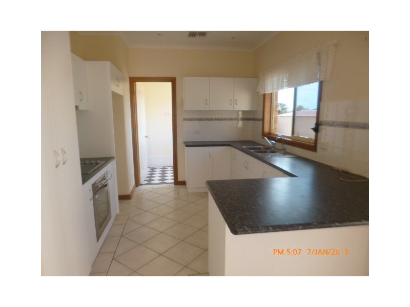 11 Stasinowsky Court, Loxton SA 5333