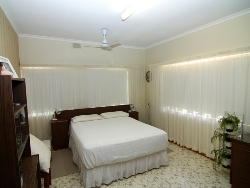 16 Anderson Road, Loxton North SA 5333