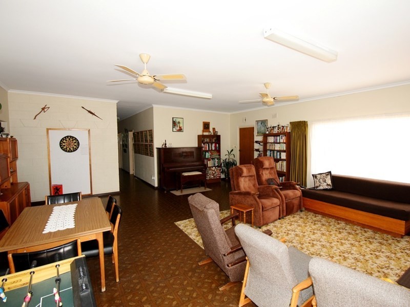 16 Anderson Road, Loxton North SA 5333