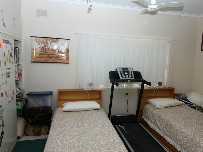 16 Anderson Road, Loxton North SA 5333