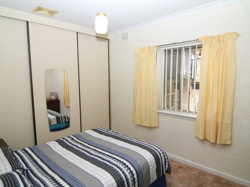 24 Laffer Street, Barmera SA 5345