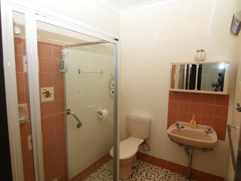 24 Laffer Street, Barmera SA 5345