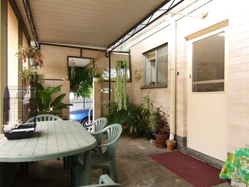24 Laffer Street, Barmera SA 5345