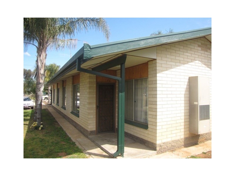 Units 1 and 2/41 Kokoda Terrace, Loxton SA 5333