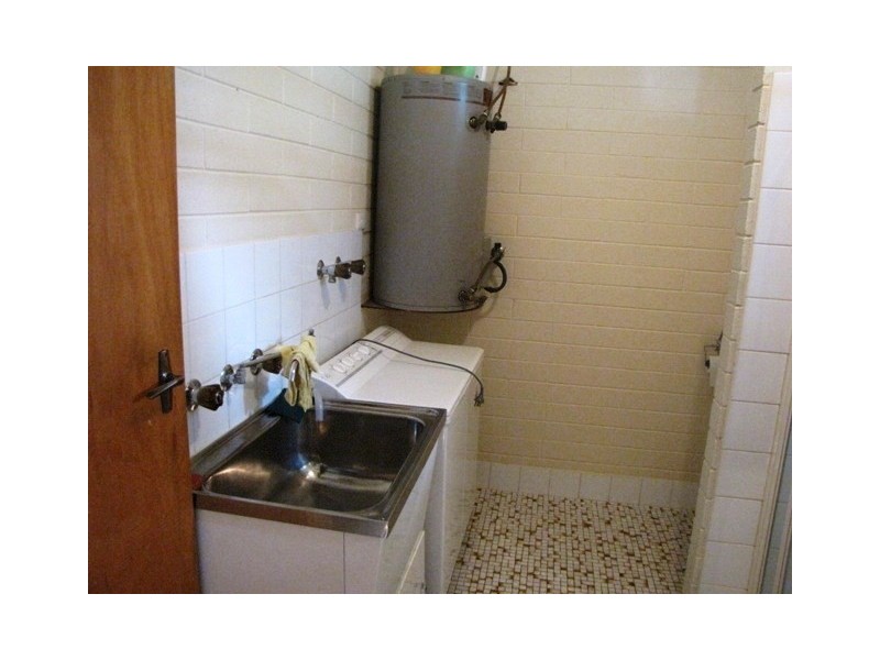 Units 1 and 2/41 Kokoda Terrace, Loxton SA 5333