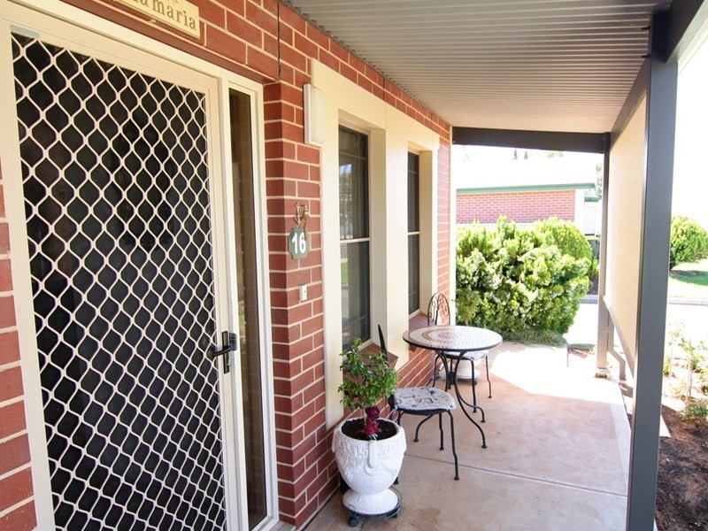 Unit 16 Bonneyview Village, Barmera SA 5345