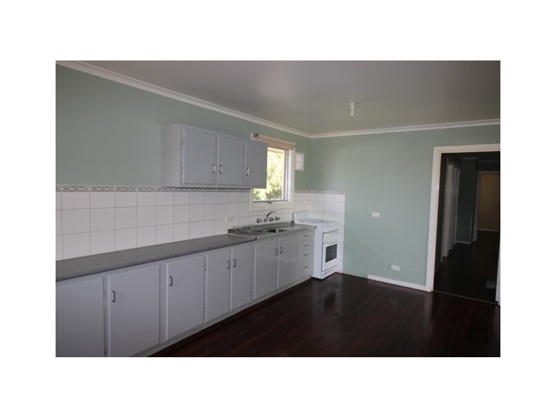 7 Barclay Street, Waikerie SA 5330