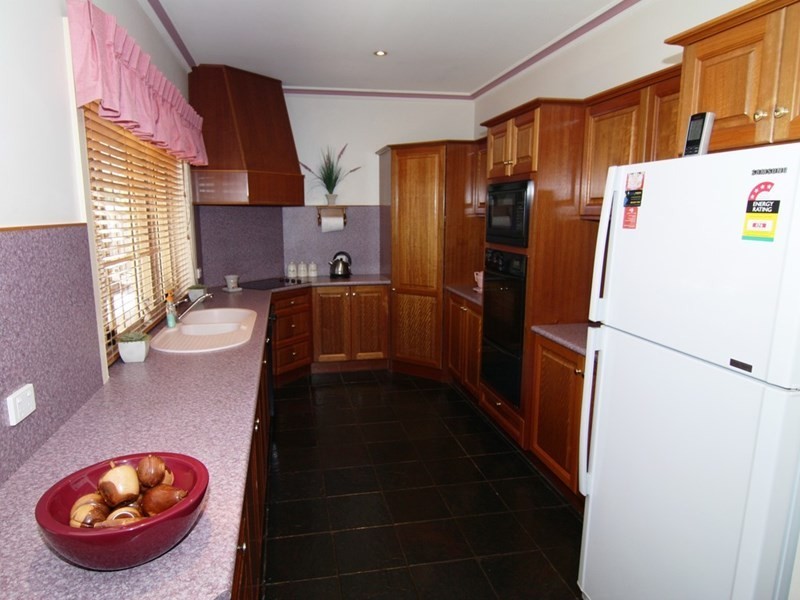 53 Chaffey Street, Renmark SA 5341