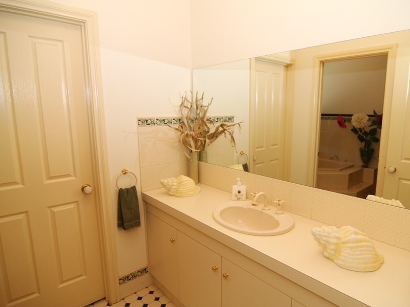 53 Chaffey Street, Renmark SA 5341