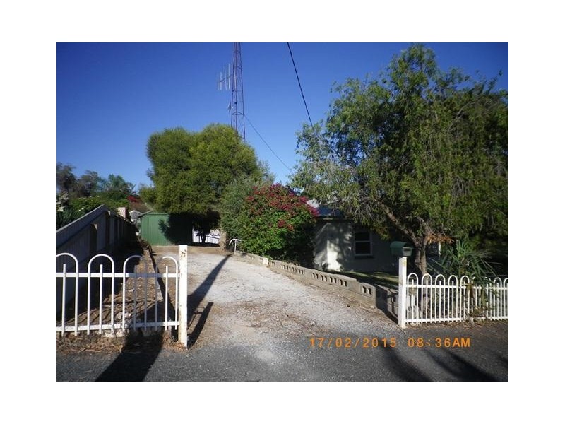 37 Laffer Street, Barmera SA 5345