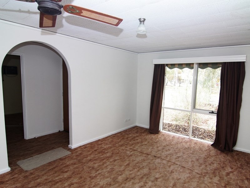 7 McLeod Street, Cobdogla SA 5346