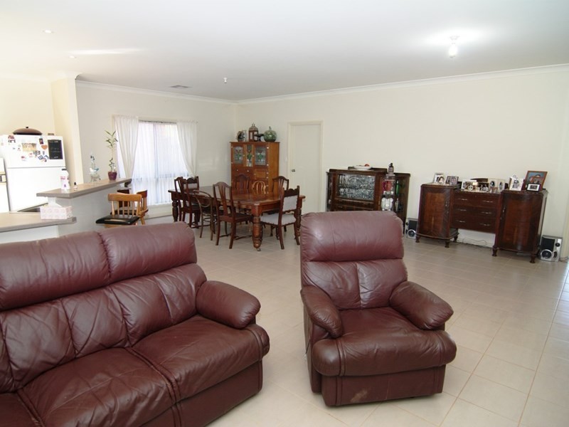 45 Tonkin Avenue, Barmera SA 5345