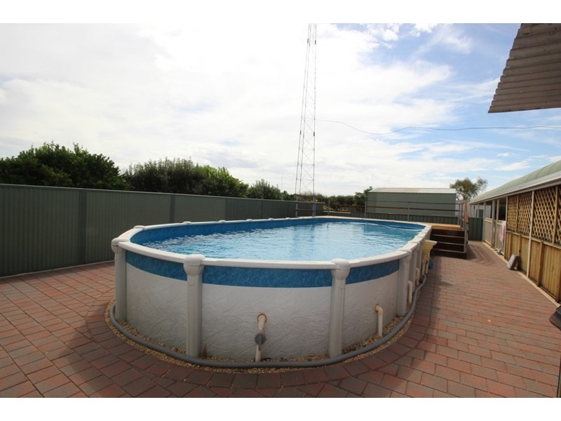 12397 Sturt Highway, Waikerie SA 5330