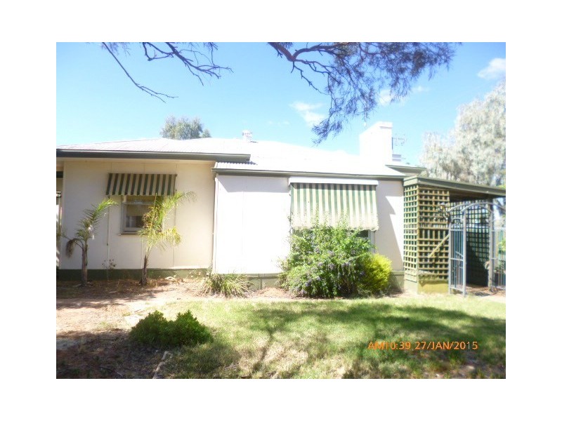 5 Hemming Street, Waikerie SA 5330