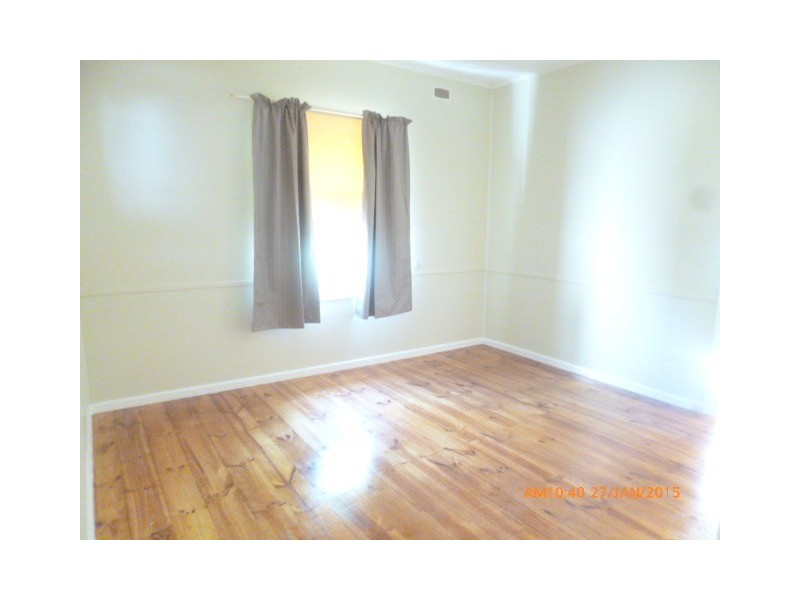 5 Hemming Street, Waikerie SA 5330