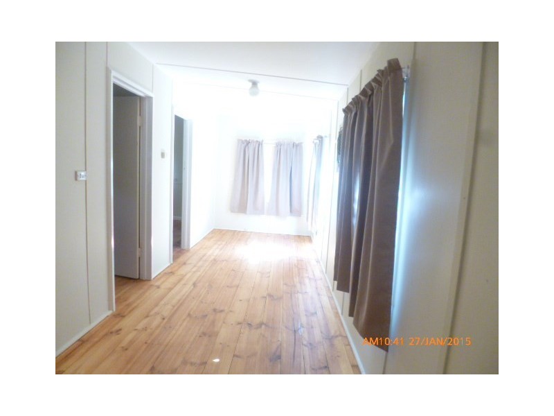 5 Hemming Street, Waikerie SA 5330