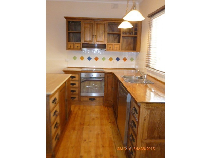 7 Laffer Street, Loxton SA 5333