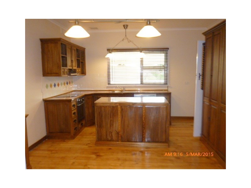 7 Laffer Street, Loxton SA 5333