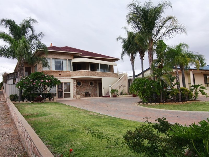 40 Nookamka Terrace, Barmera SA 5345