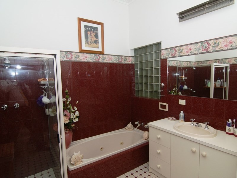 40 Nookamka Terrace, Barmera SA 5345