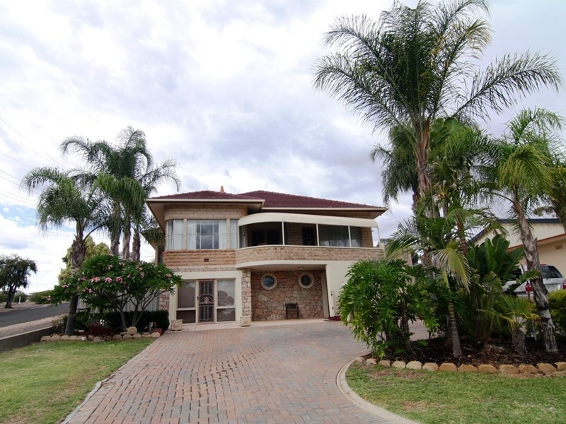 40 Nookamka Terrace, Barmera SA 5345