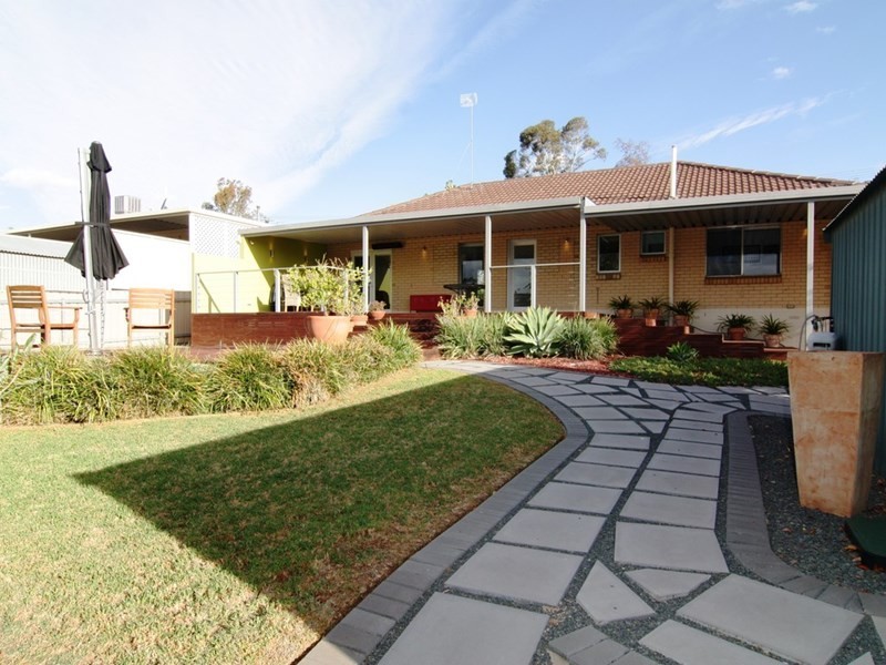 3 Kingdon Place, Loxton SA 5333