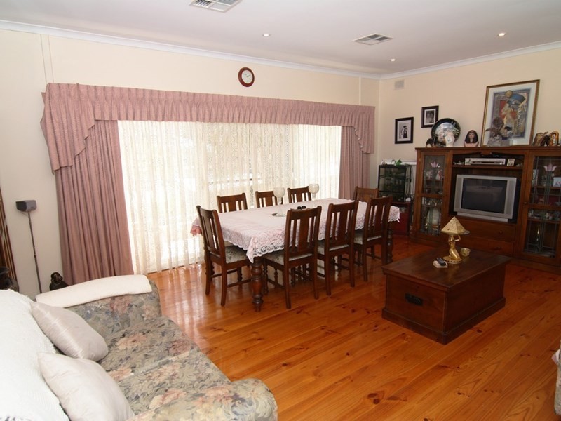12 Nookamka Terrace, Barmera SA 5345