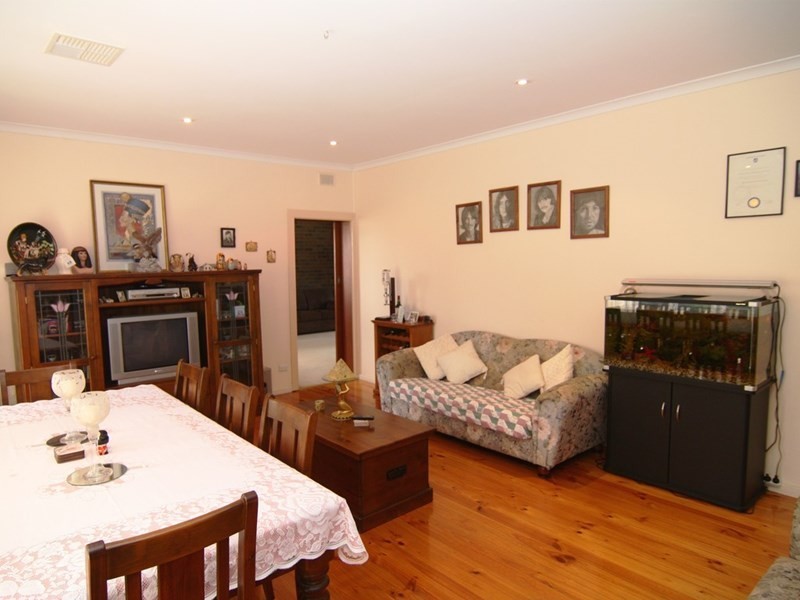 12 Nookamka Terrace, Barmera SA 5345