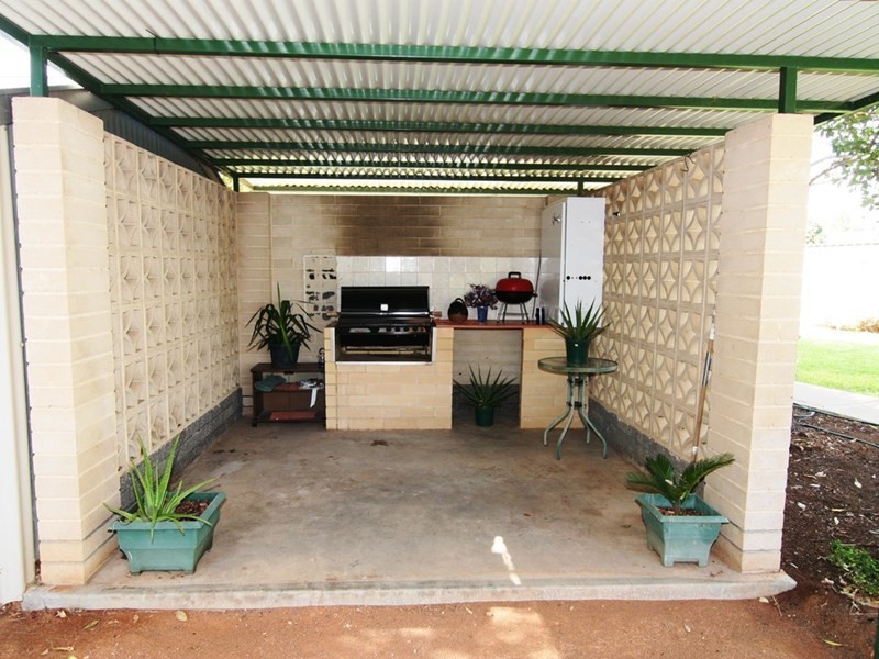 12 Nookamka Terrace, Barmera SA 5345