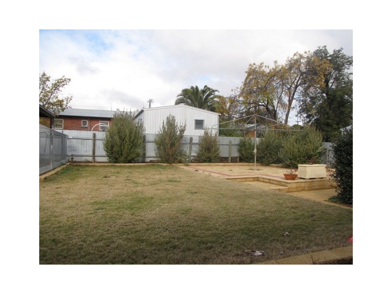 69 Drabsch Street, Loxton SA 5333