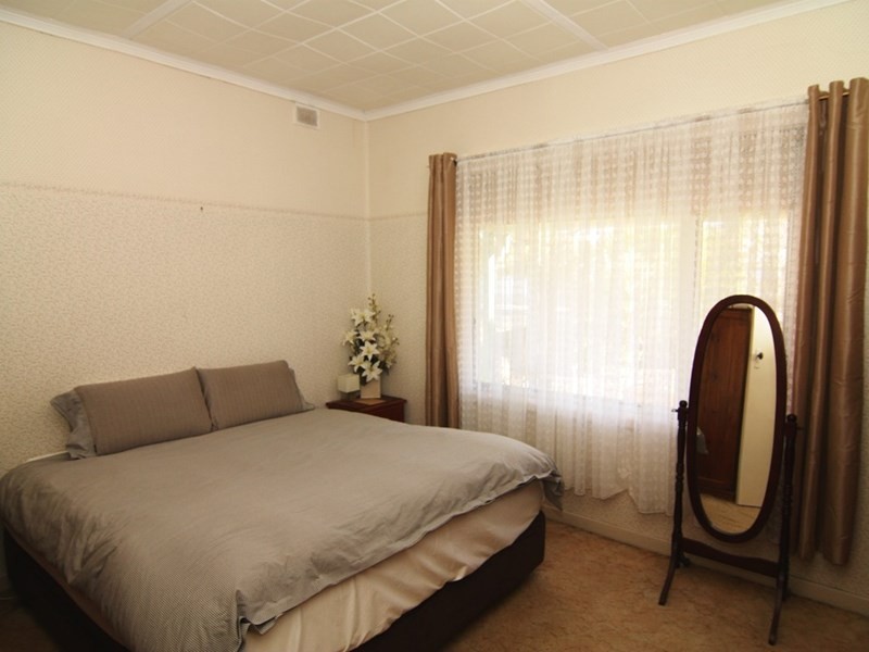 210 Seventeenth Street, Renmark SA 5341