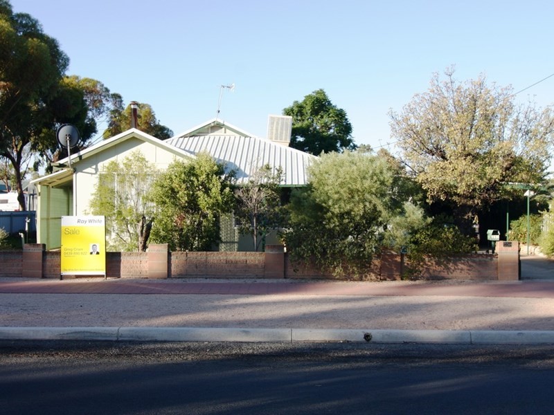210 Seventeenth Street, Renmark SA 5341