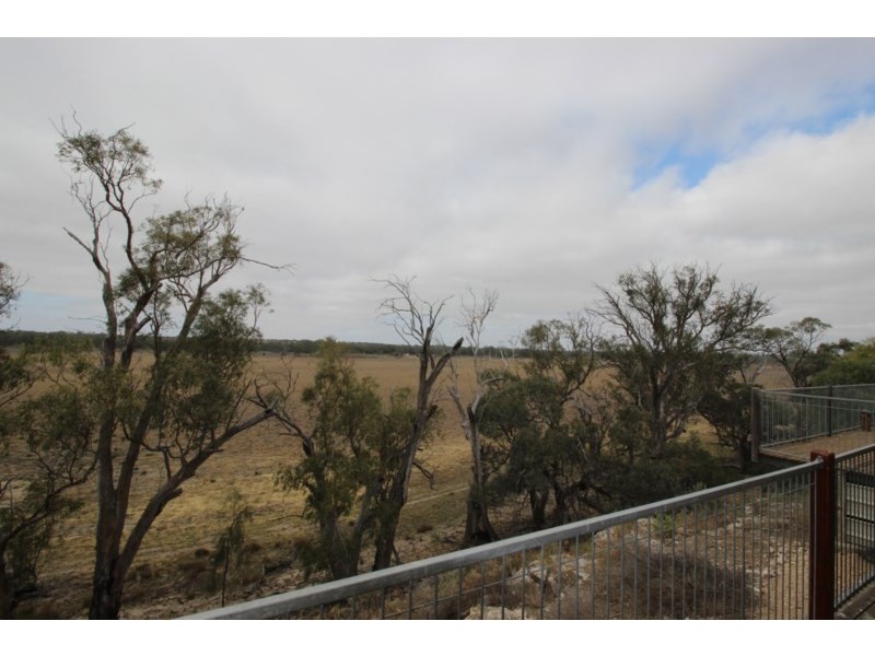 8870 Goyder Highway, Morgan SA 5320