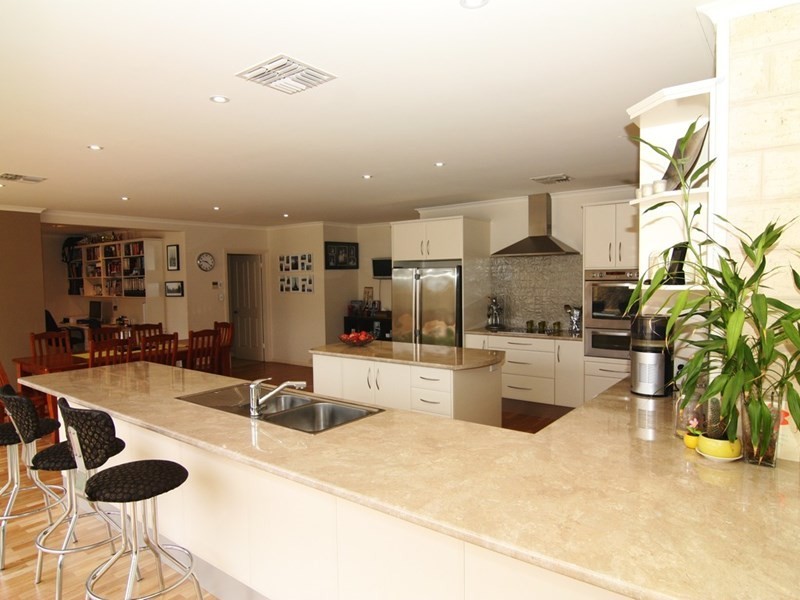 4 Kondoprias Court, Berri SA 5343