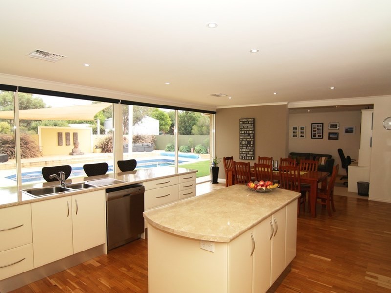 4 Kondoprias Court, Berri SA 5343