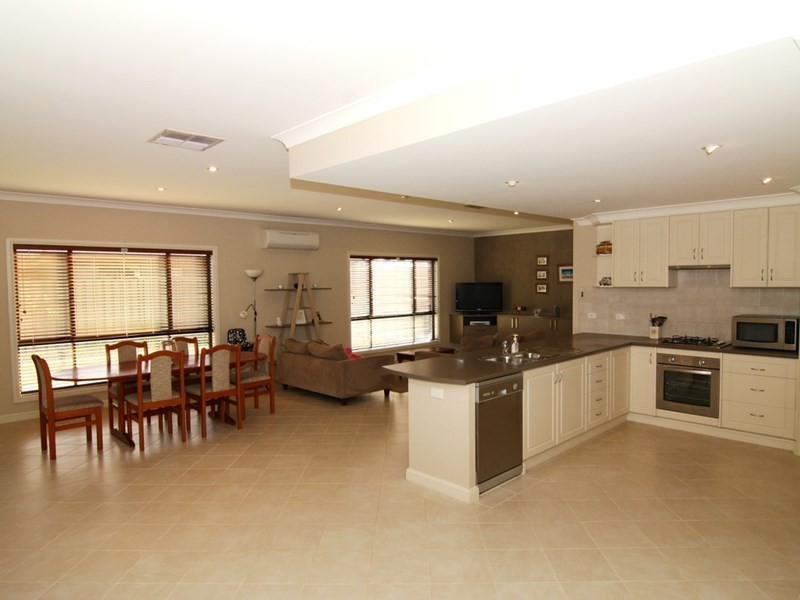 8 Milich Court, Loxton SA 5333