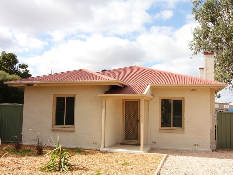 37 Fowles Street, Barmera SA 5345