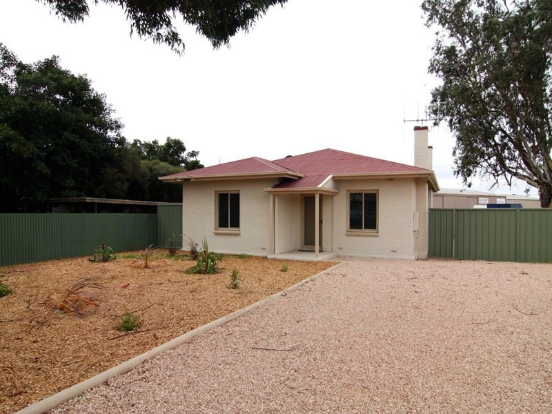 37 Fowles Street, Barmera SA 5345