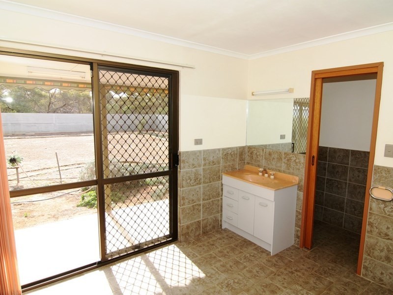 86 Davis Road, Winkie SA 5343